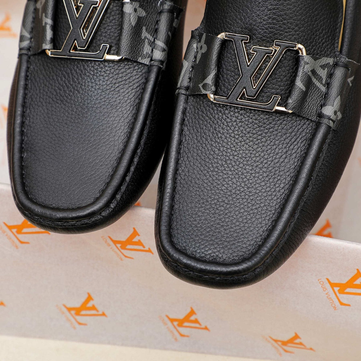 Louis Vuitton Black Logo Driving Loafers — detail